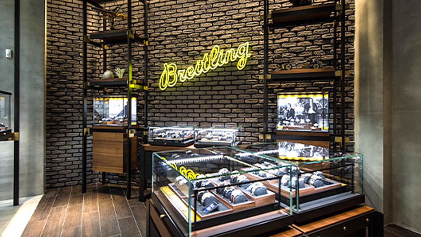 Breitling Shop In-Store