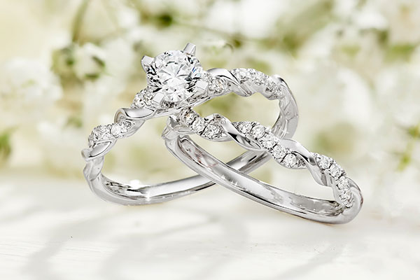 Beaverbrooks ladies hot sale wedding rings