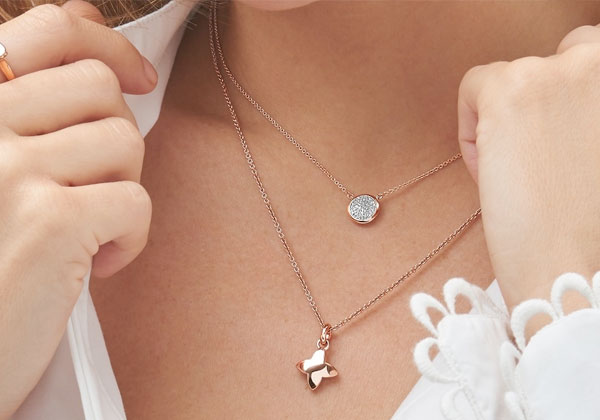 Dainty Necklaces | The Latest Jewellery Trend