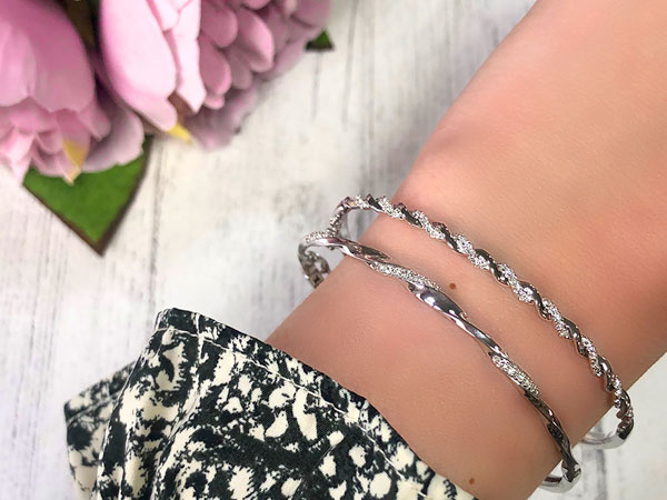 How To Style Your Diamonds