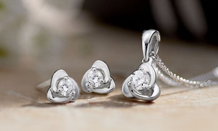 April’s Birthstone | Diamond (blog)