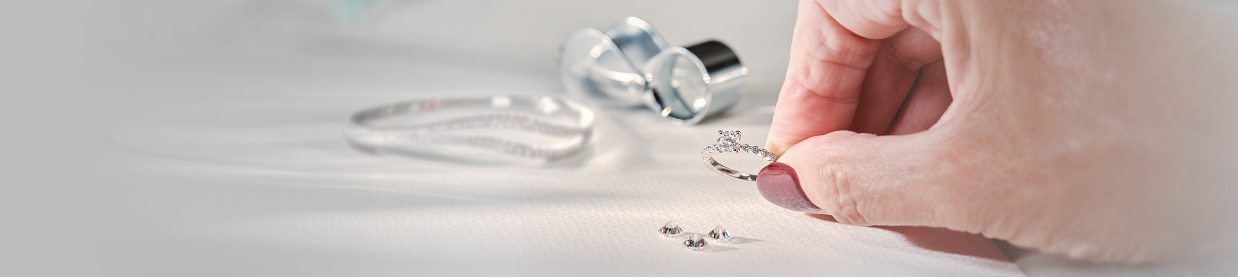 Understanding the 4Cs of Diamonds