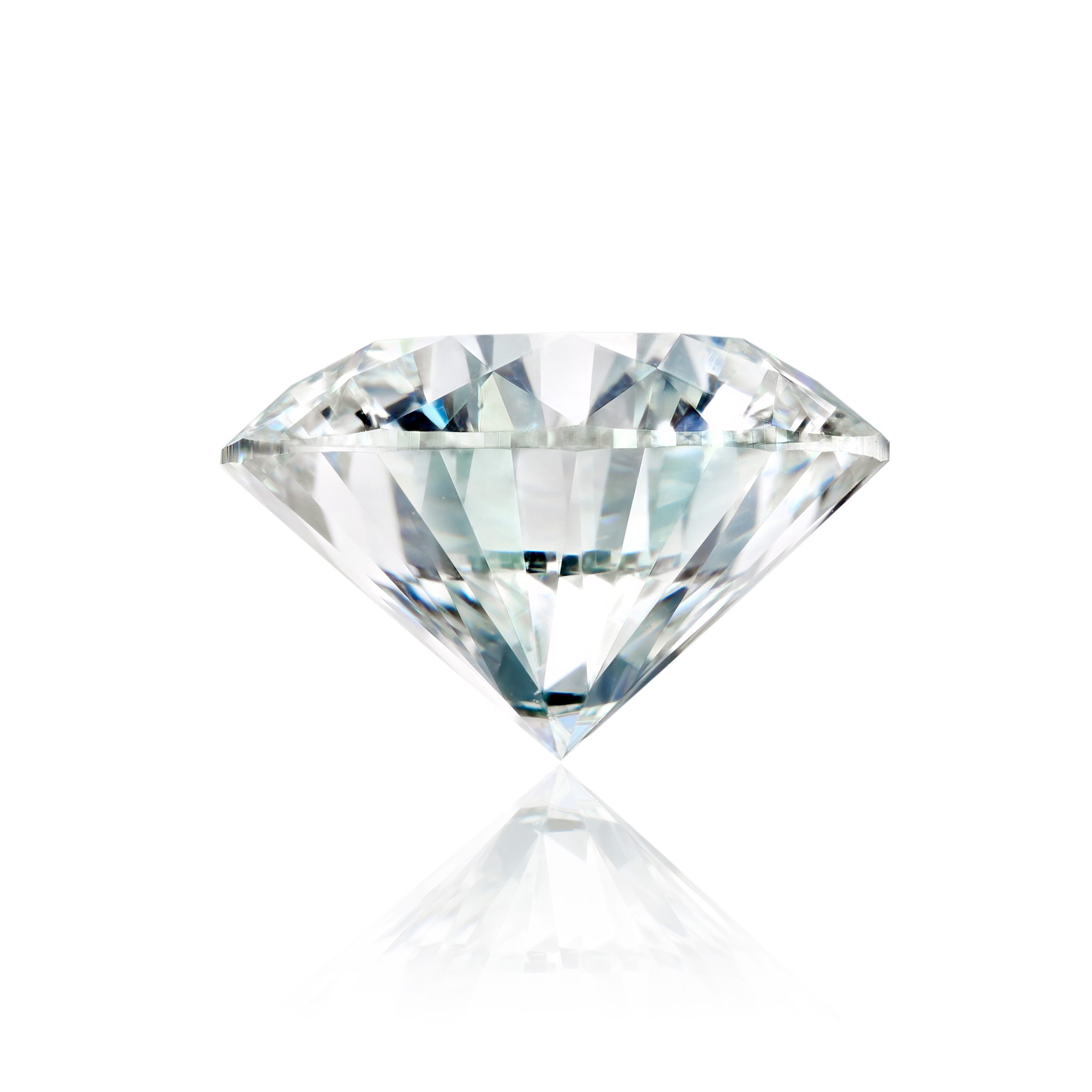 Understanding the 4 Cs: Diamond Buying Guide | Beaverbrooks