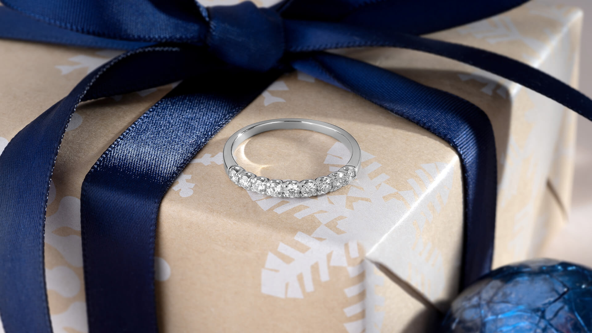 A Maple Leaf Diamonds Diamond Eternity Ring