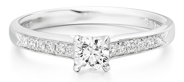Platinum Diamond Solitaire Ring