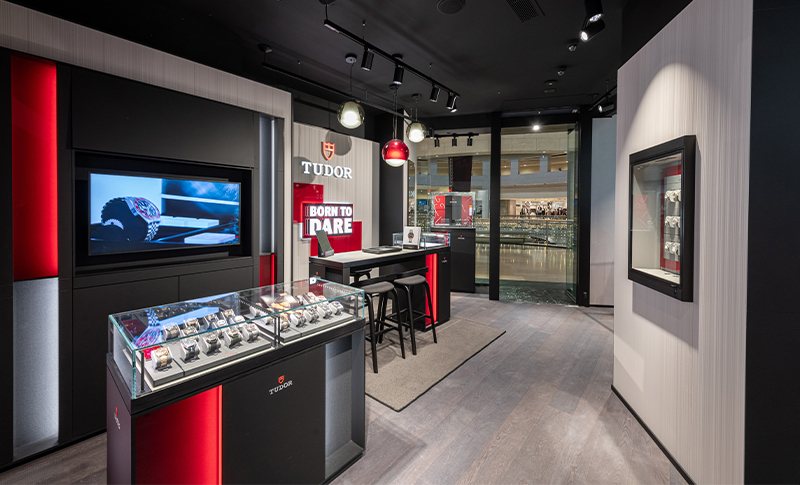 Tudor Boutique Bluewater